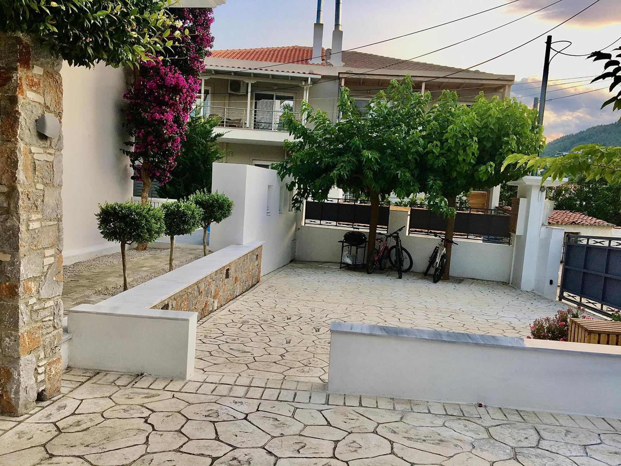 Chris Rea Villa Skiathos Town Exterior photo